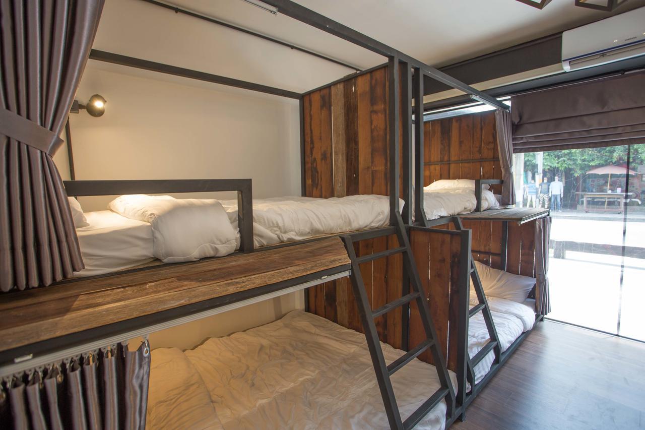 Sleep With You - Hatch Co-Living And Co-Working Space Чиангмай Экстерьер фото