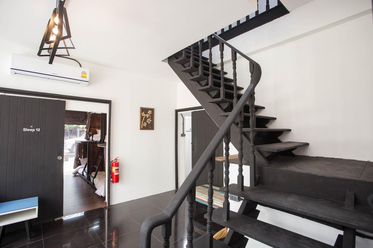 Sleep With You - Hatch Co-Living And Co-Working Space Чиангмай Экстерьер фото