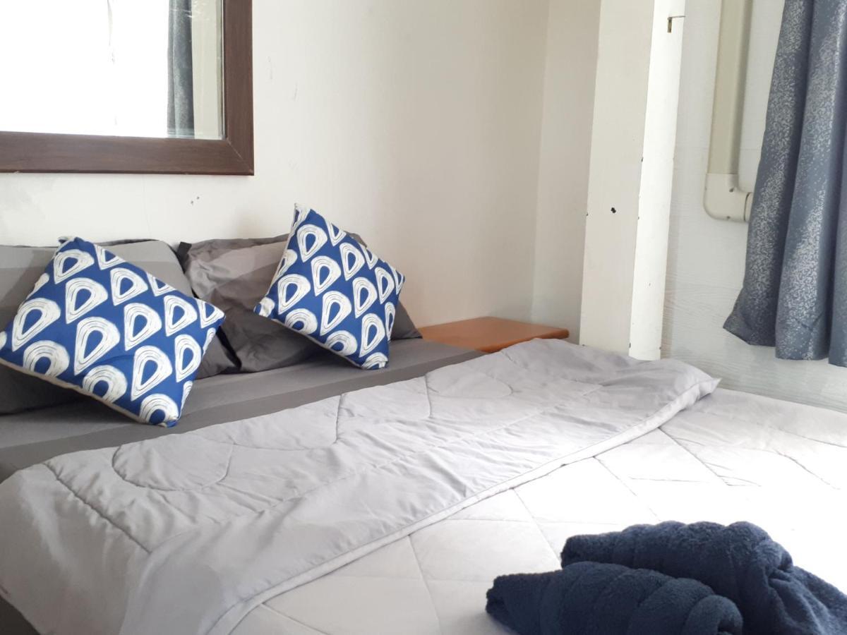 Sleep With You - Hatch Co-Living And Co-Working Space Чиангмай Экстерьер фото